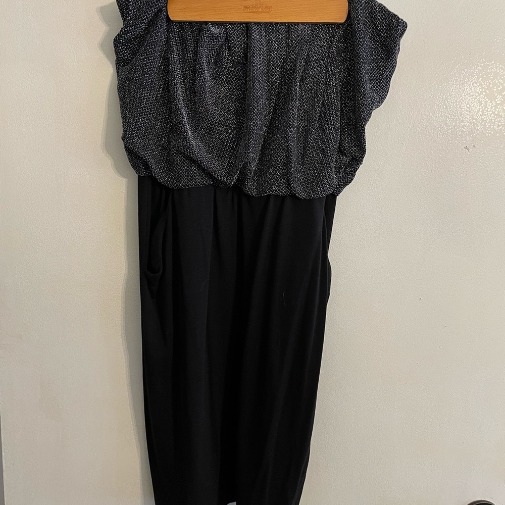 Women’s short cocktail/wedding guest dress